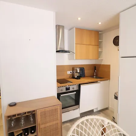 Апартаменты Renove Avec Clim Et Cuisine Equipee A - Fr-1-472a-299