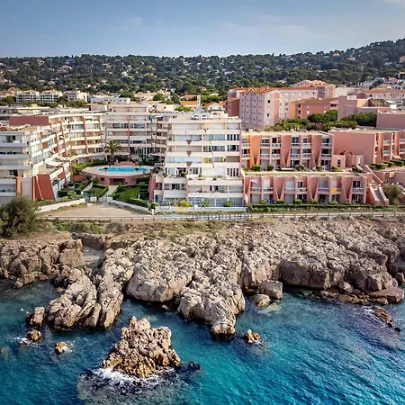 Appartement Renove Avec Clim Et Cuisine Equipee A - Fr-1-472a-299